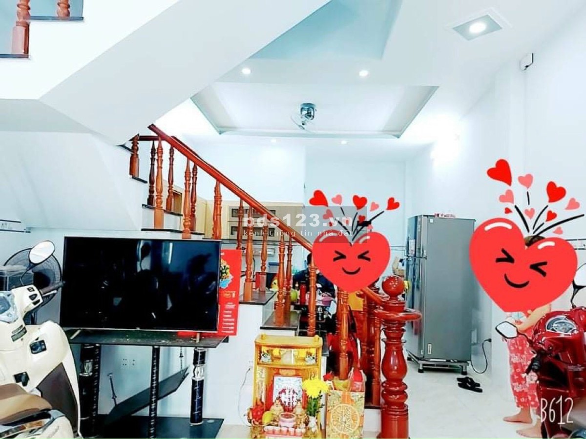 Nhà hẻm Lý Thái Tổ quận 10, DT 40m² x 4 lầu giá mềm