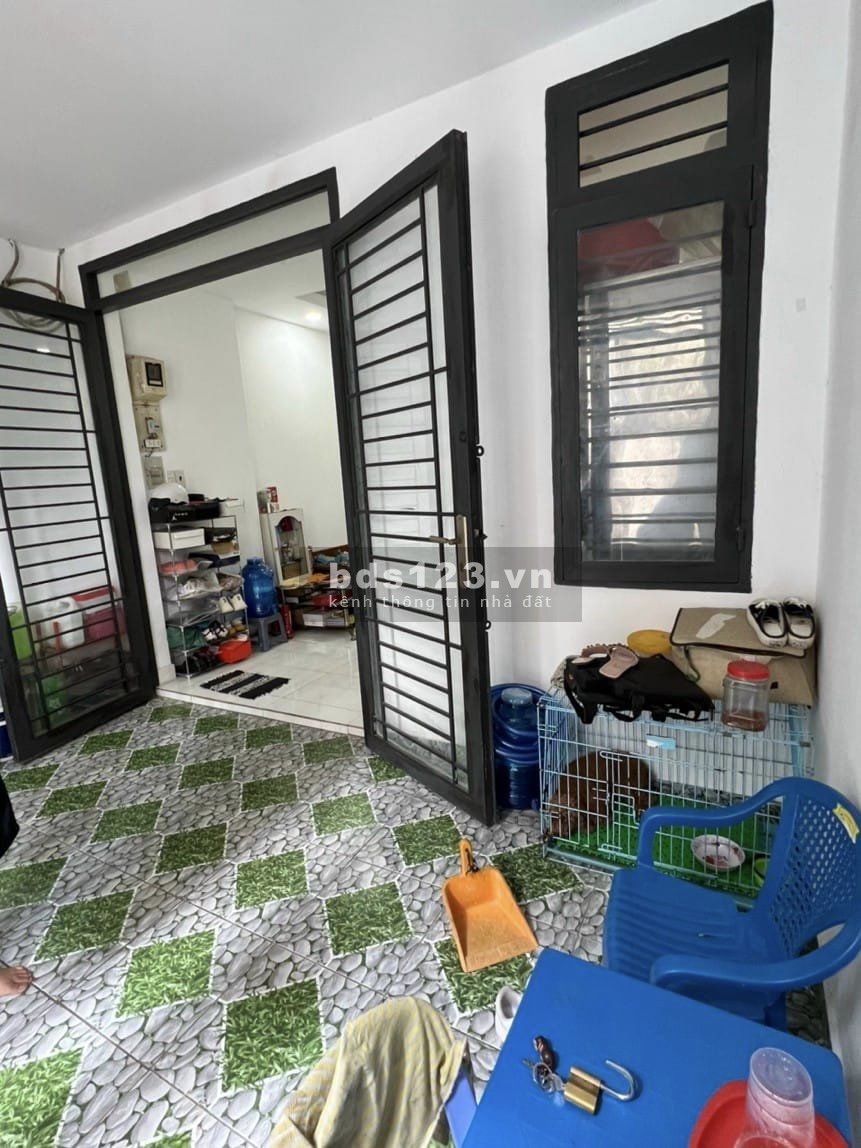 Hẻm xe hơi gần Trường Thị Hoa, cho thuê 5 triệu/tháng, dt 46.7m2, sử dụng 74m2, giá 3.55 tỷ