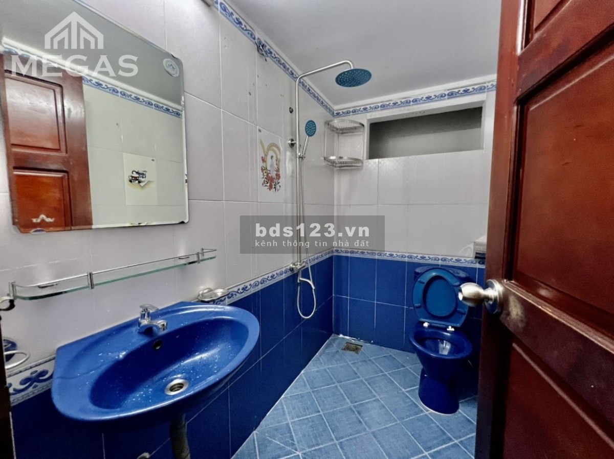 Cho thuê căn hộ ngay sân bay Tân Sơn Nhất, giá tốt, tiện ích đầy đủ
