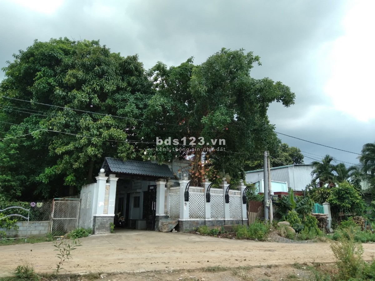 Nhà vườn cho thuê tại phường Bửu Long, Tp. Biên Hòa DT 400m² trên khu đất 1.200m²