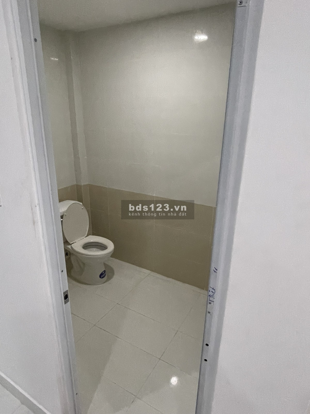 Nhà rẻ cho gia đình công nhân thu nhập thấp khu vực an ninh, yên tĩnh