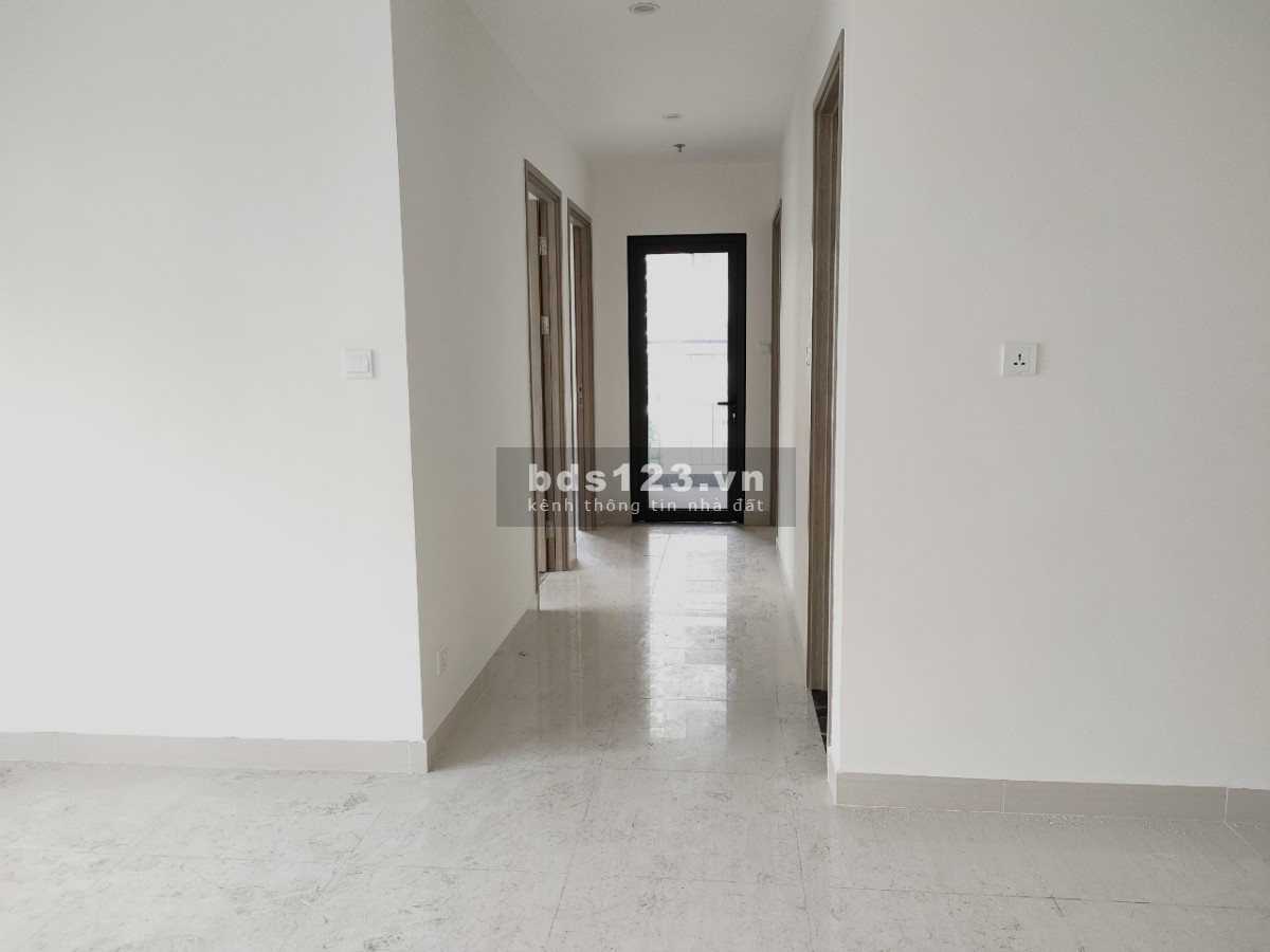 Bán nhanh căn hộ chính chủ Vin homes Ocean Park Gia Lâm 3 PN + 2 WC, giá 2,4 tỷ đồng