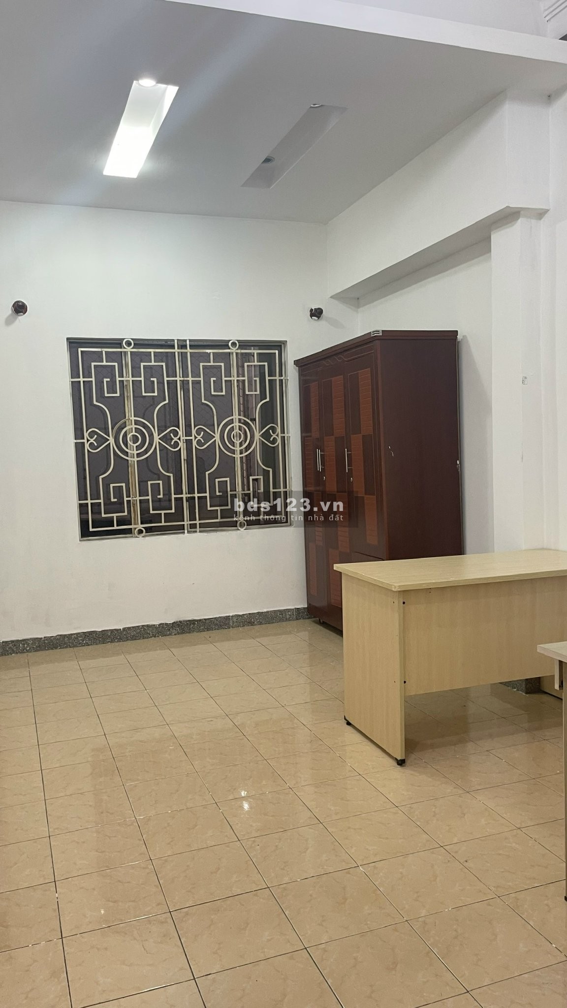 Giảm giá cực mạnh 4 văn phòng cố định duy nhất tại mặt tiền Cộng Hoà, Tân Bình