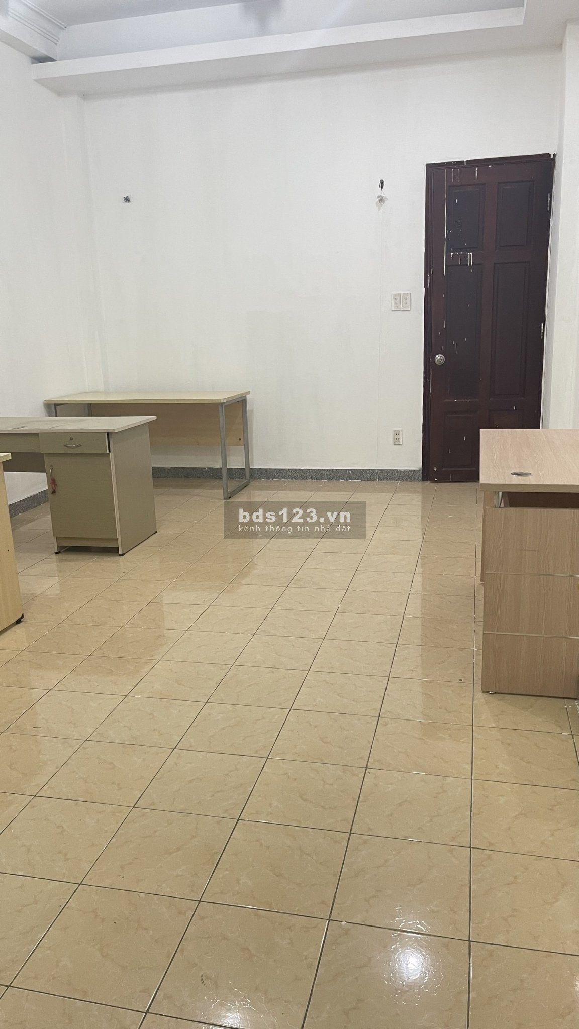 Giảm giá cực mạnh 4 văn phòng cố định duy nhất tại mặt tiền Cộng Hoà, Tân Bình