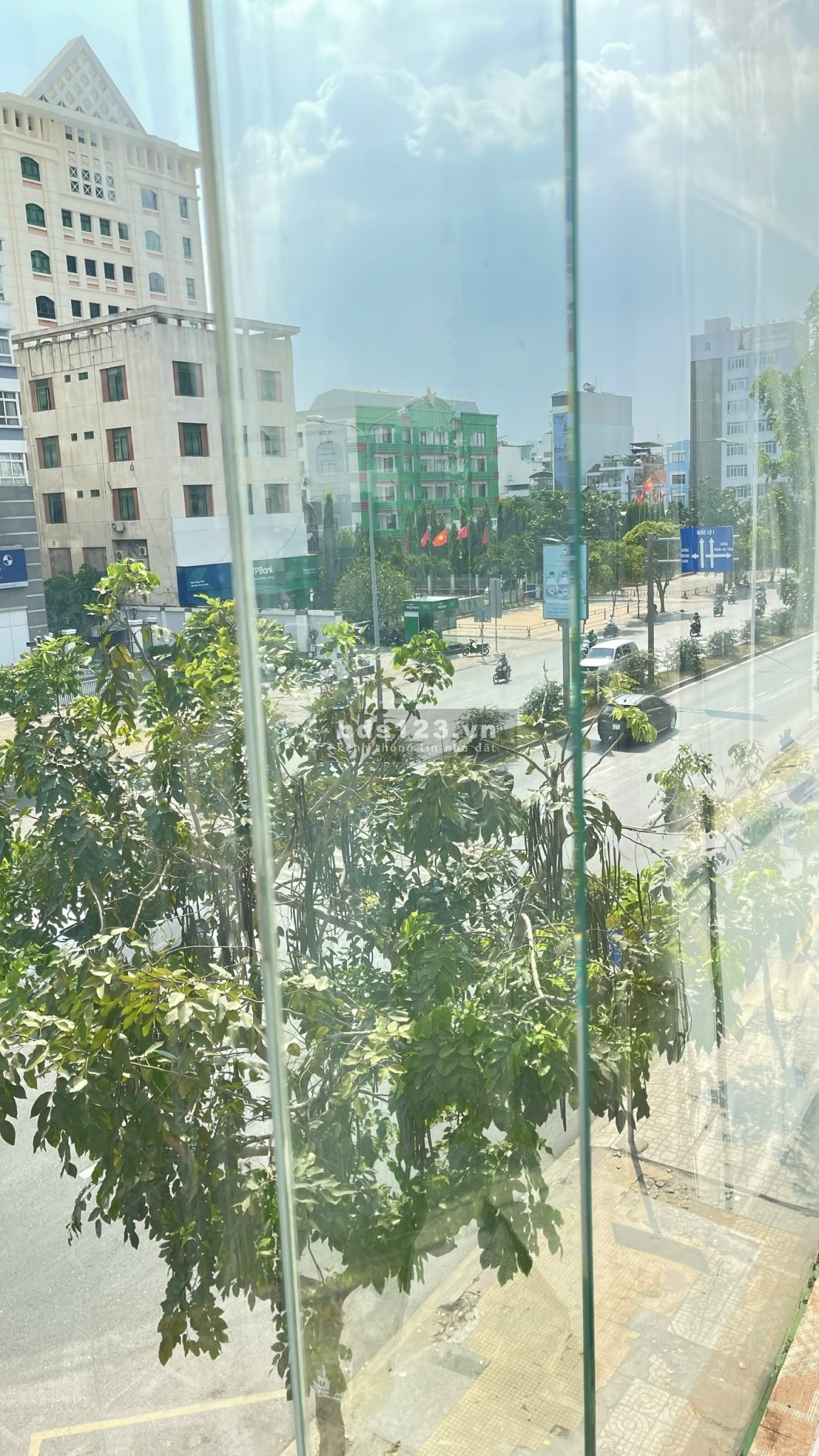 Giảm giá cực mạnh 4 văn phòng cố định duy nhất tại mặt tiền Cộng Hoà, Tân Bình