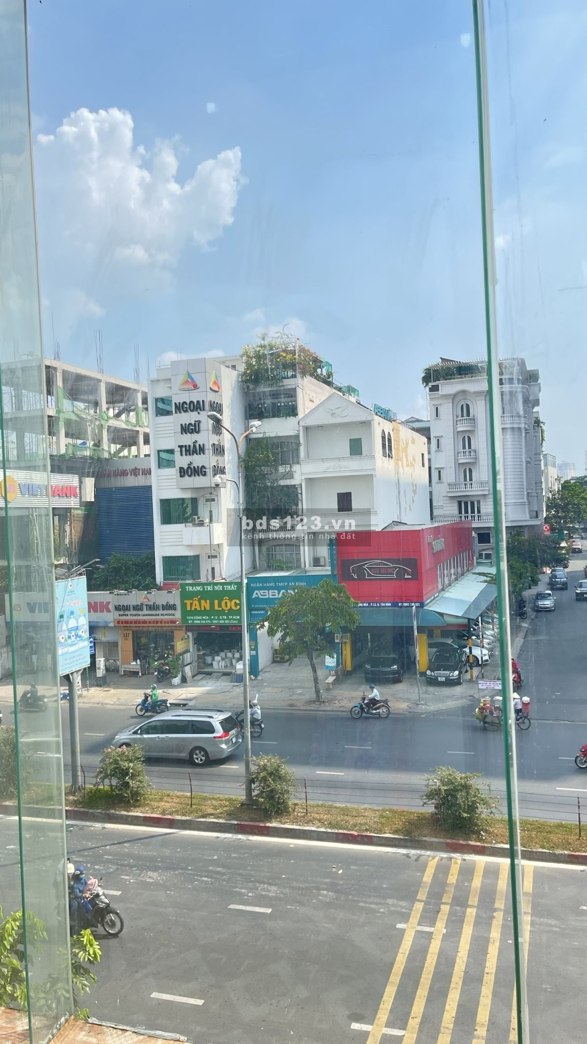 Giảm giá cực mạnh 4 văn phòng cố định duy nhất tại mặt tiền Cộng Hoà, Tân Bình