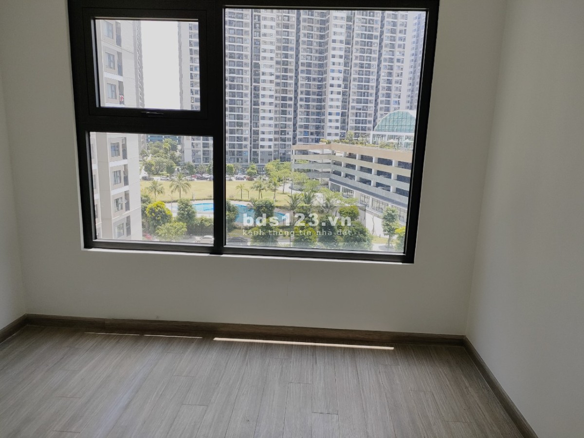 Cần bán rất gấp căn 2PN góc 70m2 giá 1,95 tỷ Vinhomes Ocean Park cắt lỗ gần 300 triệu