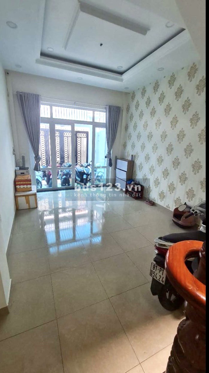 Cho thuê nhà 2 lầu 4pn 3wc hẻm xe tải Đường số 11 Thủ Đức