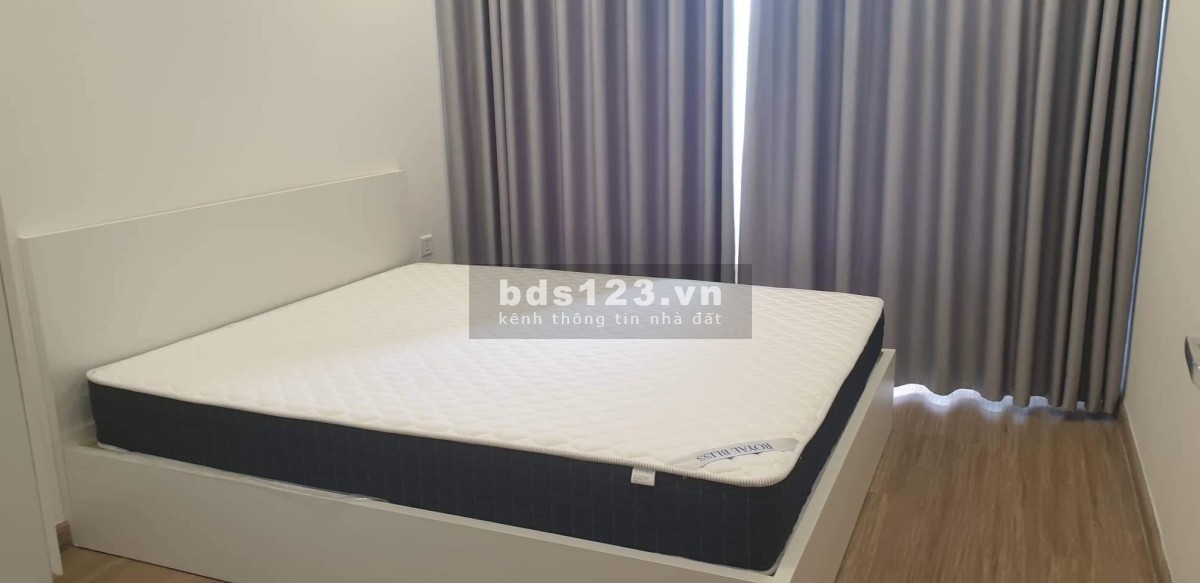 Bán Căn Hộ Cao Cấp Siêu Rẻ 2PN+1 2WC 68m2 Full Nội Thất , Giá 1,8 tỷ - Vinhomes Ocean Park