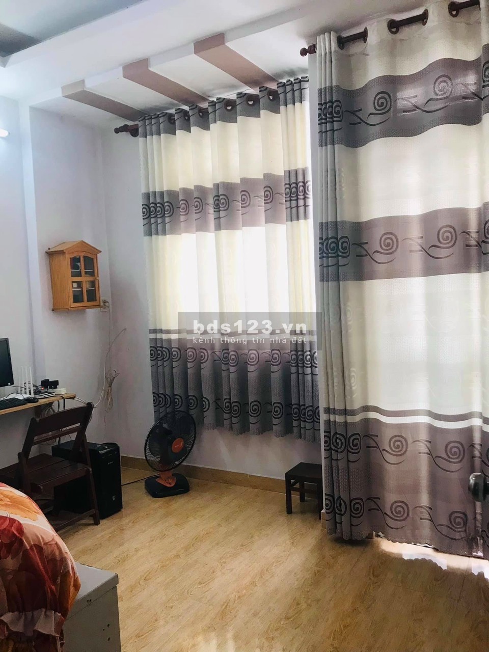 Bán nhà hẻm xe hơi vào thoải mái chạy vi vu khu dân trí cao, hạ tầng hoàn thiện