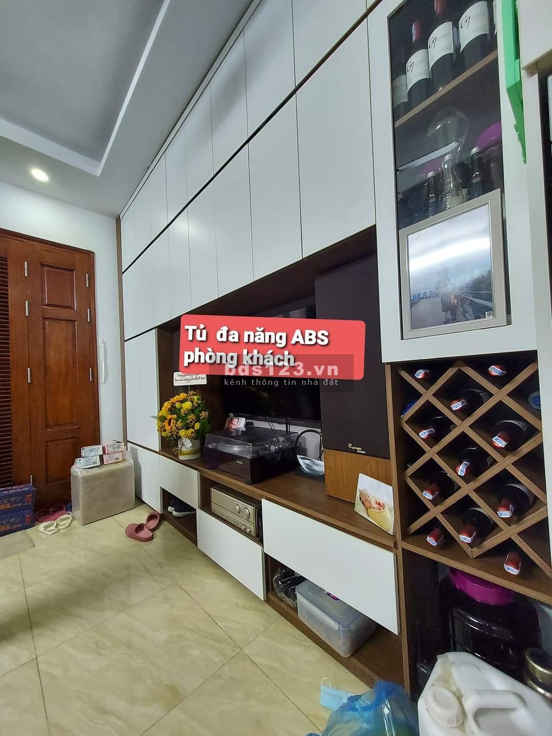 Bán nhà phố Vĩnh Hưng, Hoàng Mai diện tích 32m2 5 tầng, mặt tiền 4m, giá 3.85 tỷ