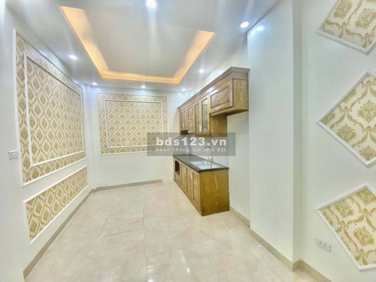 Nhà bán giao ngay Phạm Văn Chiêu Gò Vấp, nhà mới 4 tầng kiên cố giá 6.1 tỷ