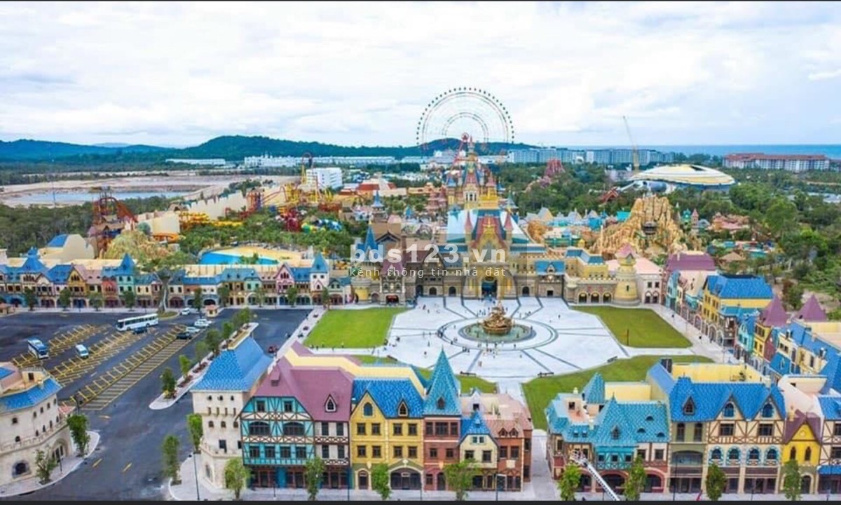Chuyển nhượng căn shophouse siêu VIP phân khu Fairy Town, VinWonder Phú Quốc