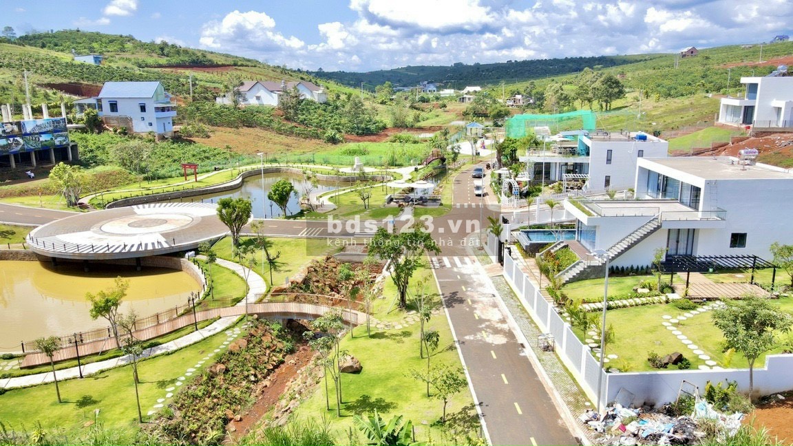 Đất nên biệt thự nghỉ dưỡng, hạ tầng hoàn thiện, view toàn cảnh giá tốt