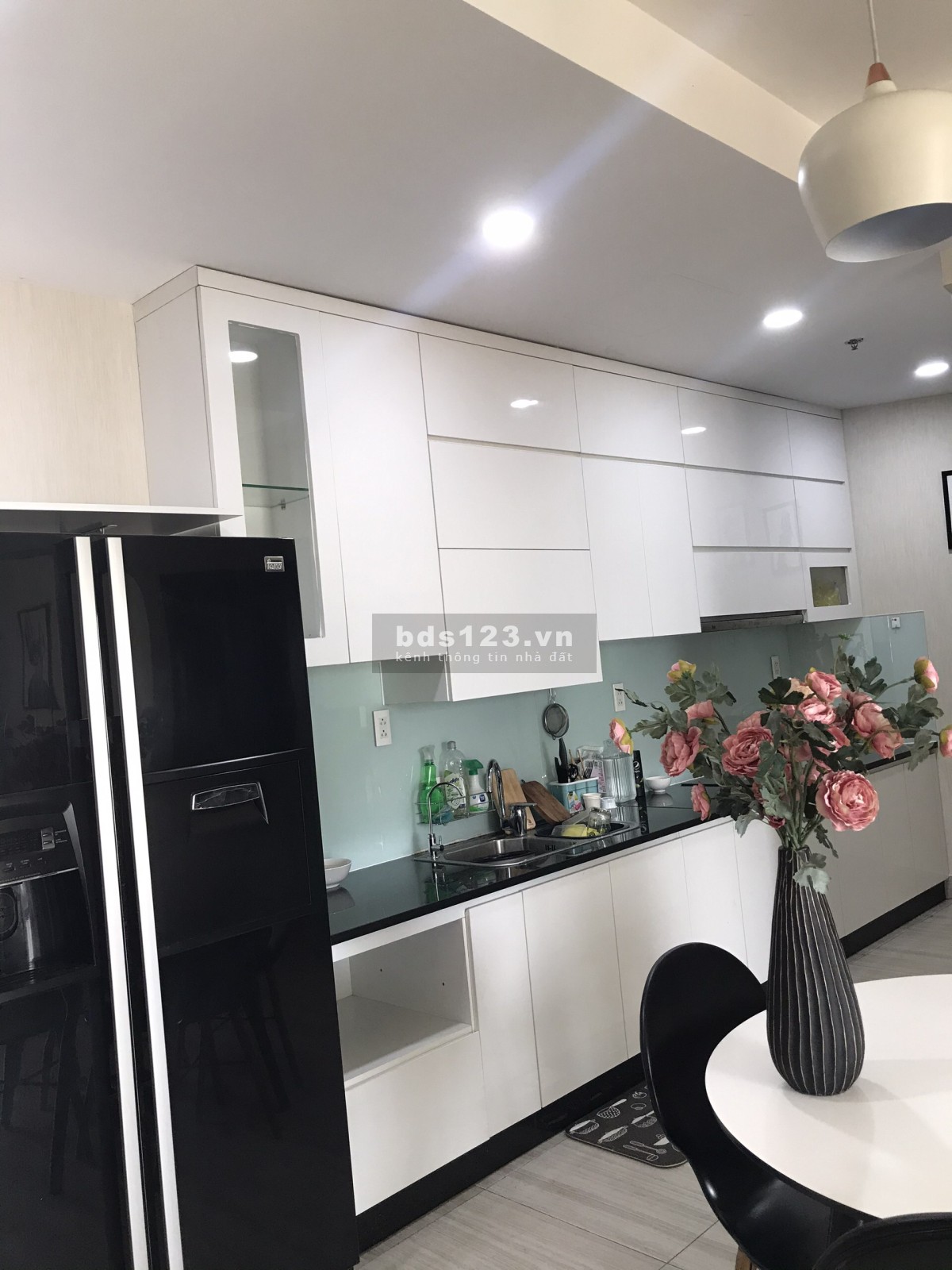 Tôi cho thuê căn hộ cao cấp The Everrich Infinity Q5, 2pn full nội thất