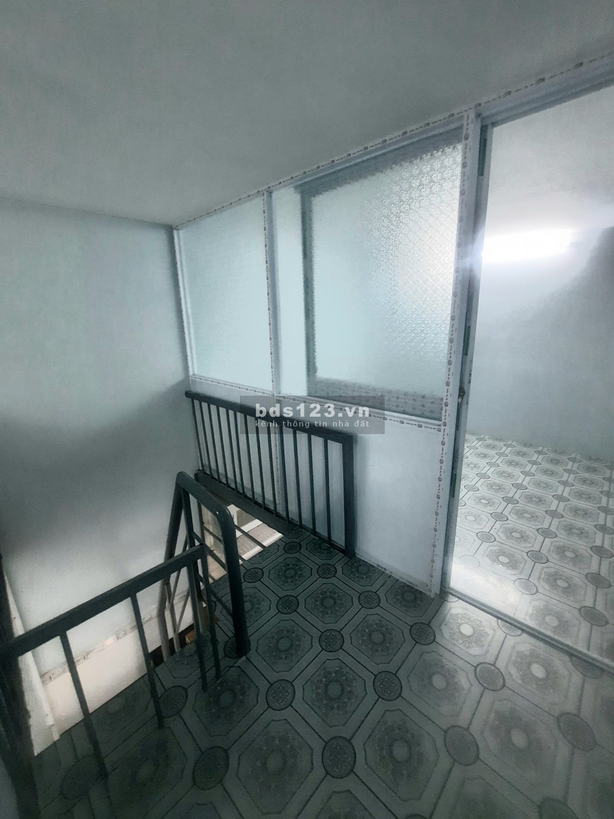 Bán nhà nhỏ 2 phòng ngủ, hợp cho gia đình nhỏ Quận 12, gần Gò Vấp