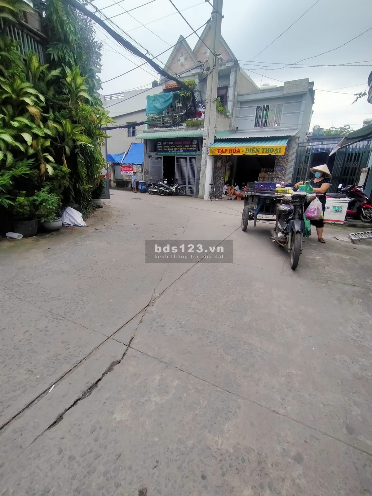 Bán nhà nhỏ 2 phòng ngủ, hợp cho gia đình nhỏ Quận 12, gần Gò Vấp