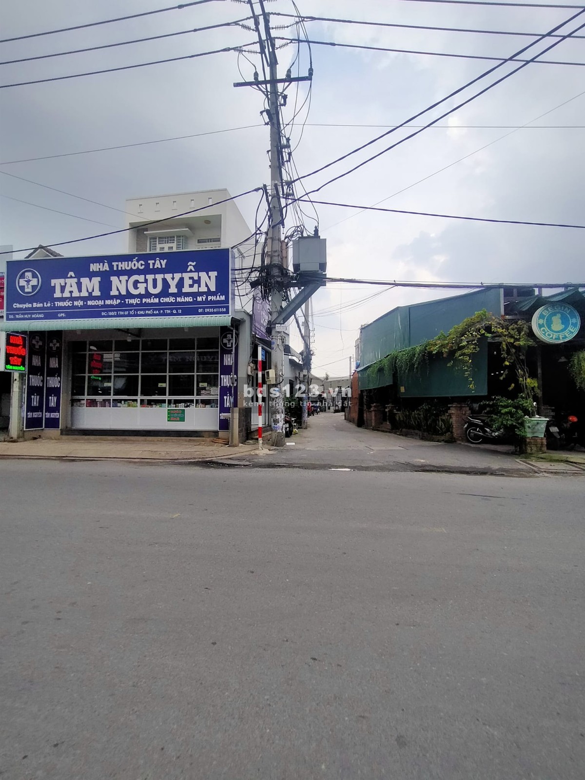 Bán nhà nhỏ 2 phòng ngủ, hợp cho gia đình nhỏ Quận 12, gần Gò Vấp