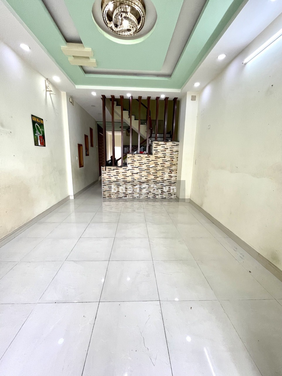 Bán gấp nhà đương Tân Hòa Đông,Bình Tân.4,2x19 2 lầu ST,Đường 10m