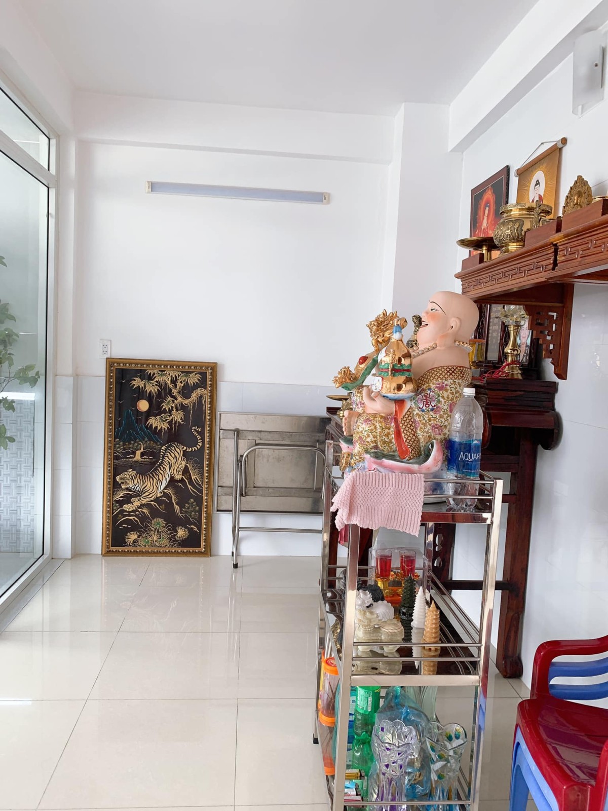 Bán nhà Kiều Đàm, dt 100m2 4 tầng khu an ninh, hàng xóm nổi tiếng