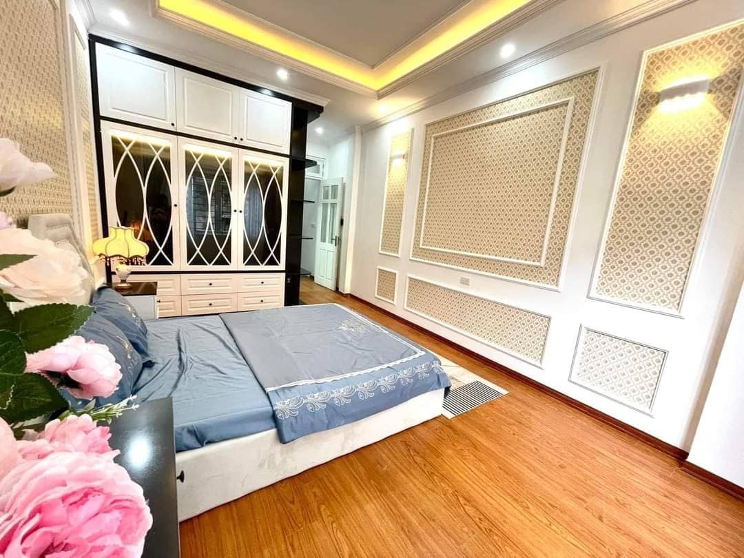 Bán nhà Lê Đức Thọ Hiếm, vào ở ngay, tặng tull nội y/hất 35m 5 tầng 3 tỷ