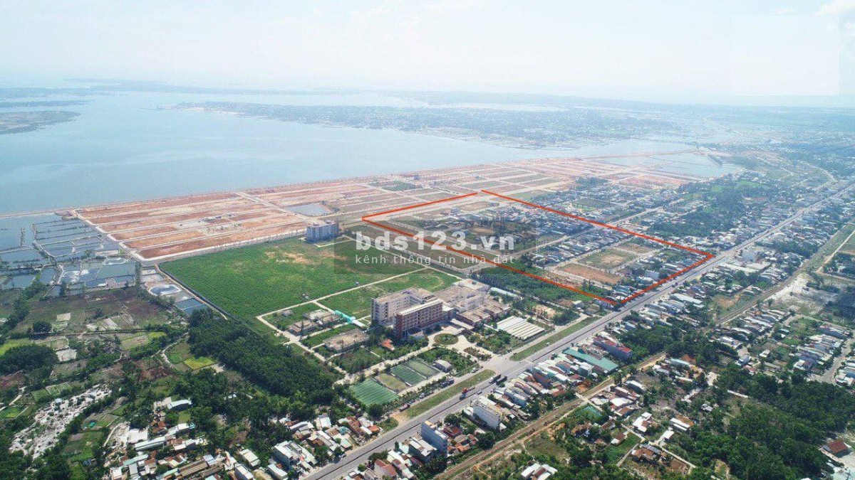 Vịnh An Hoà giá chỉ hơn 10 triệu đồng/m² đầu tư tốt hạ tầng hoàn thiện, sổ sẵn