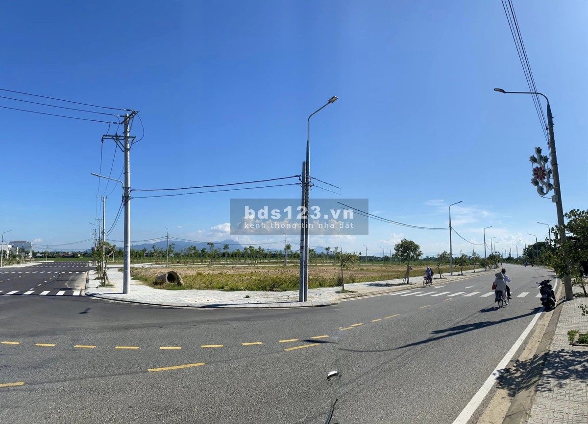 Đất Nền Chợ Vĩnh Điện Gía Rẻ liên hệ 0905831912 đã có sổ đỏ