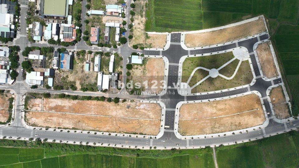 Đất Nền Chợ Vĩnh Điện Gía Rẻ liên hệ 0905831912 đã có sổ đỏ