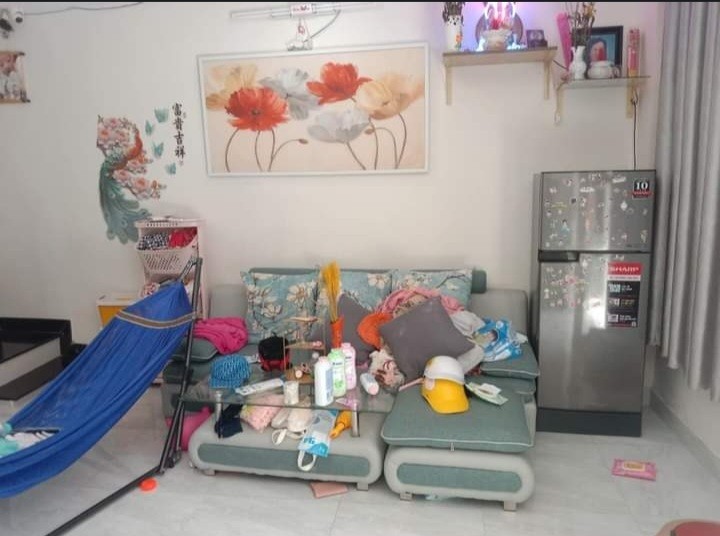 Bán nhà nở hậu tài lộc, diện tích 56m2, giá 2.85 ty, hẻm ba gác đua