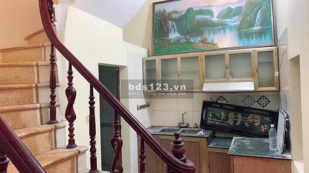 Một căn duy nhất Nguyễn Văn Cừ diện tích sử dụng 32m2, lh 0356982285