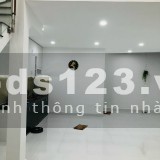 Bán nhà sổ hồng riêng, hẻm xe hơi khu dân cư đông đúc khu dân cư