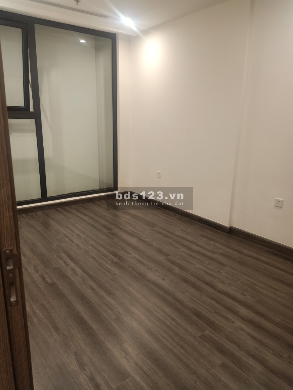 Chung cư gồm 1PN có diện tích 45m2 thuộc tòa TK2 Vinhomes Smart City giá 2.5 tỷ, đầu tư sinh lời