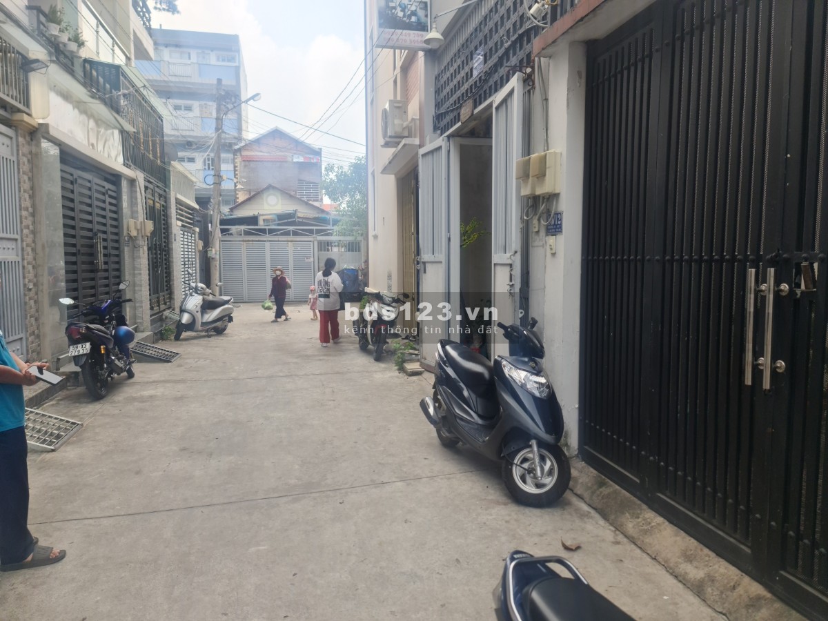Cho thuê nhà 1 trệt, 2 lầu Hẻm 10 Đường 30, Linh Đông, Thủ Đức. Giá 14tr/ Tháng