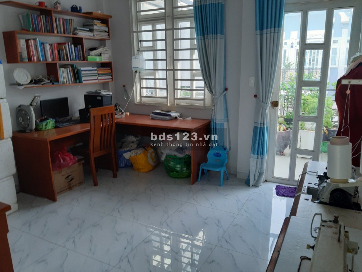 Cho thuê nhà 1 trệt, 2 lầu Hẻm 10 Đường 30, Linh Đông, Thủ Đức. Giá 14tr/ Tháng