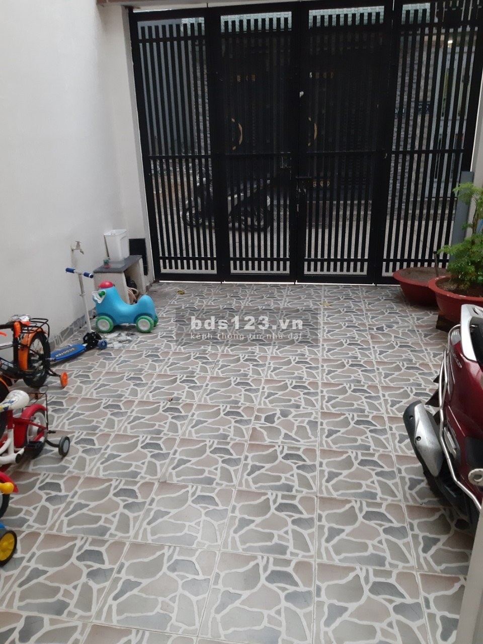 Cho thuê nhà 1 trệt, 2 lầu Hẻm 10 Đường 30, Linh Đông, Thủ Đức. Giá 14tr/ Tháng