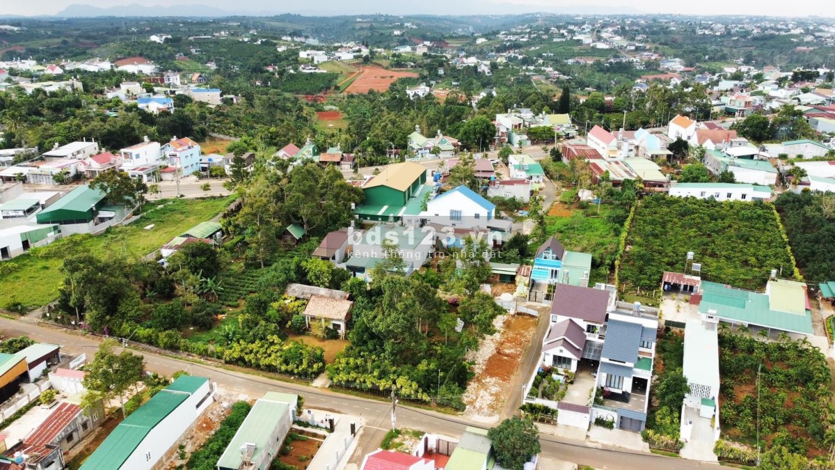 Bán Đất 2 Mặt Tiền đường Nguyễn Hữu Chỉnh, 5x30m, Phường 2, trung tâm TP. Bảo Lộc