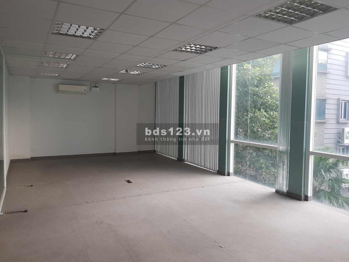 Cho thuê văn phòng Quận 2, giá tốt gần Đảo Kim Cương, tiện ích đủ