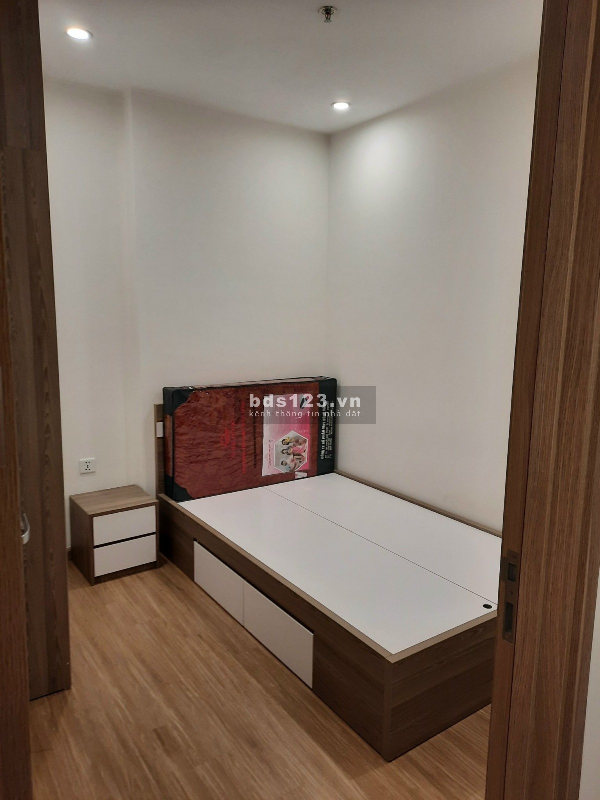 Chính chủ muốn bán căn hộ 2 pn, 1 wc tại dự án Vihomes Ocean Park Gia Lâm Hà Nội