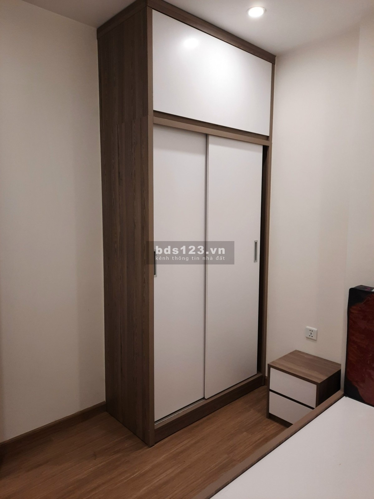 Chính chủ muốn bán căn hộ 2 pn, 1 wc tại dự án Vihomes Ocean Park Gia Lâm Hà Nội
