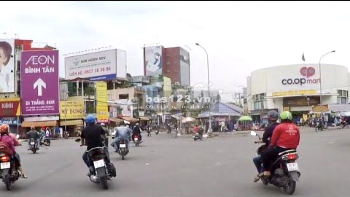 Bán căn hộ 68m2 C/c Bà Hom p12 Quận 6 đã có sổ hồng lh 0906996009
