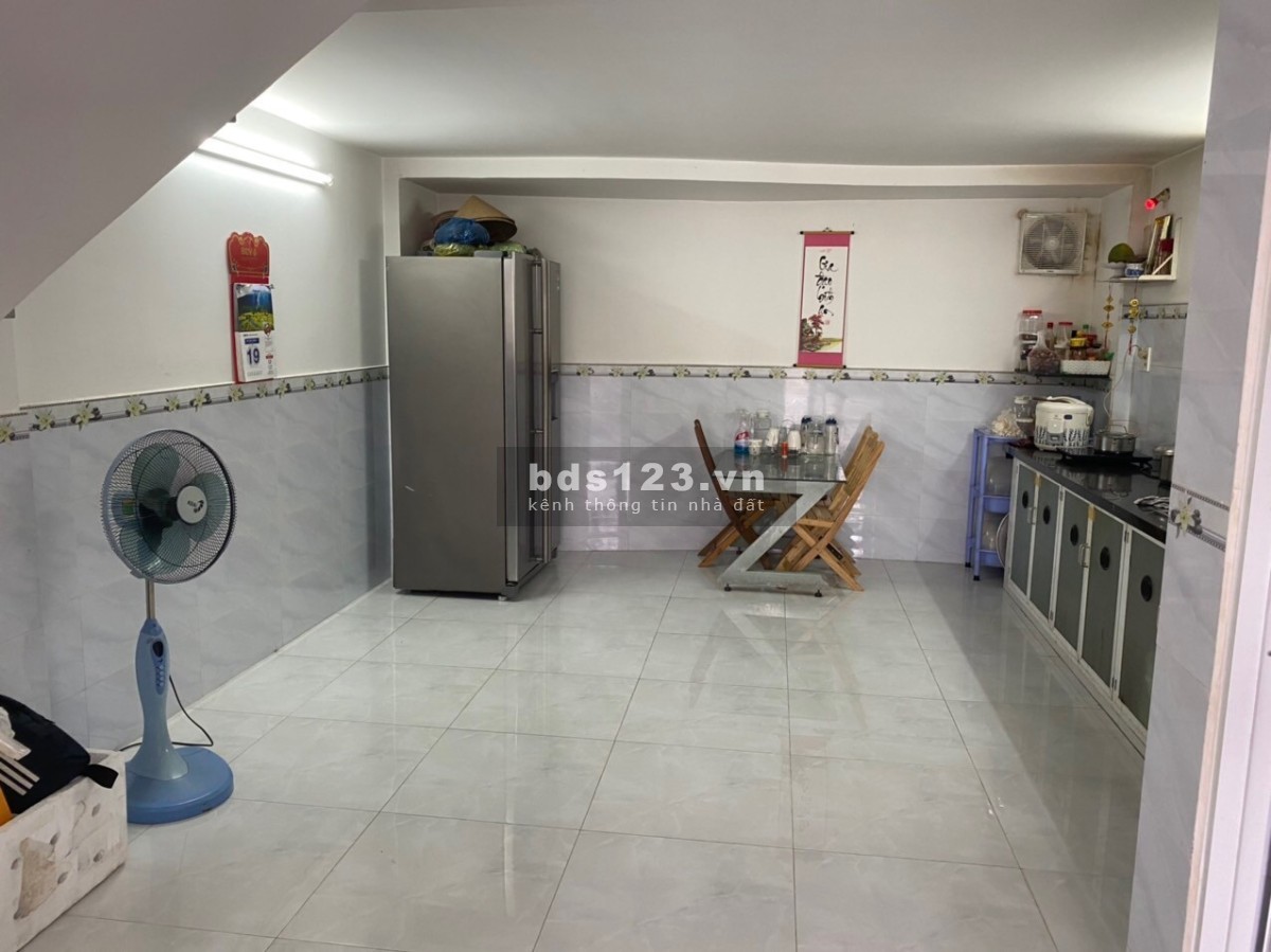 Bán nhà DT 55m² giá chỉ hơn 3 tỷ đồng có nhà mới bao phê