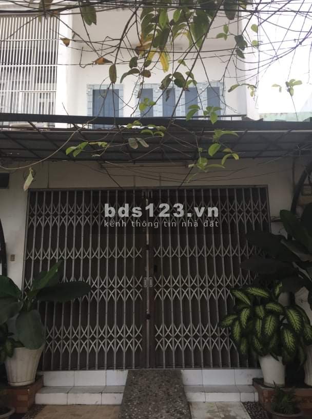 Cho thuê nhà hẻm 689 Trần Xuân Soạn, Quận 7, giá tốt, khu an ninh, dt 80m2