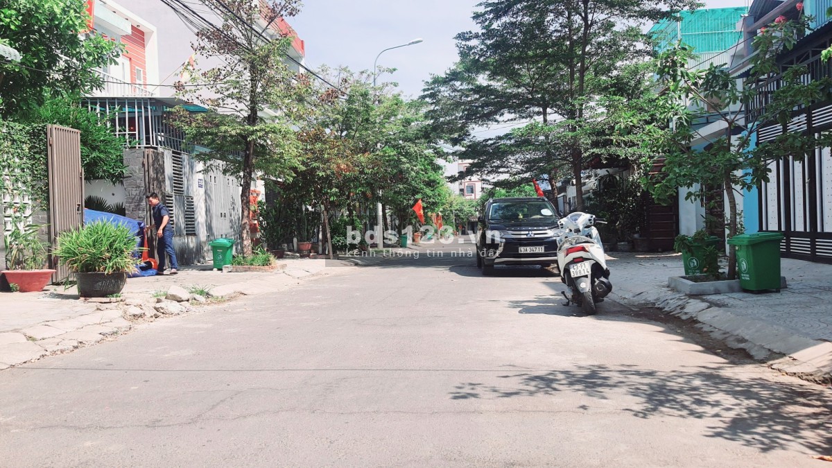 Nhà MẶT TIỀN rộng diện tích 112m² ( bề ngang 5m) chỉ 27 triệu/m²