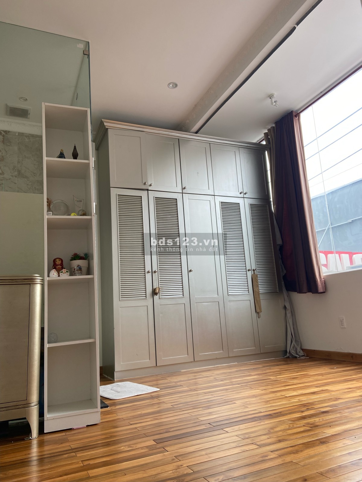 Nữ ở ghép- ưu tiên nhân viên văn phòng giá tốt đầu tư sinh lời