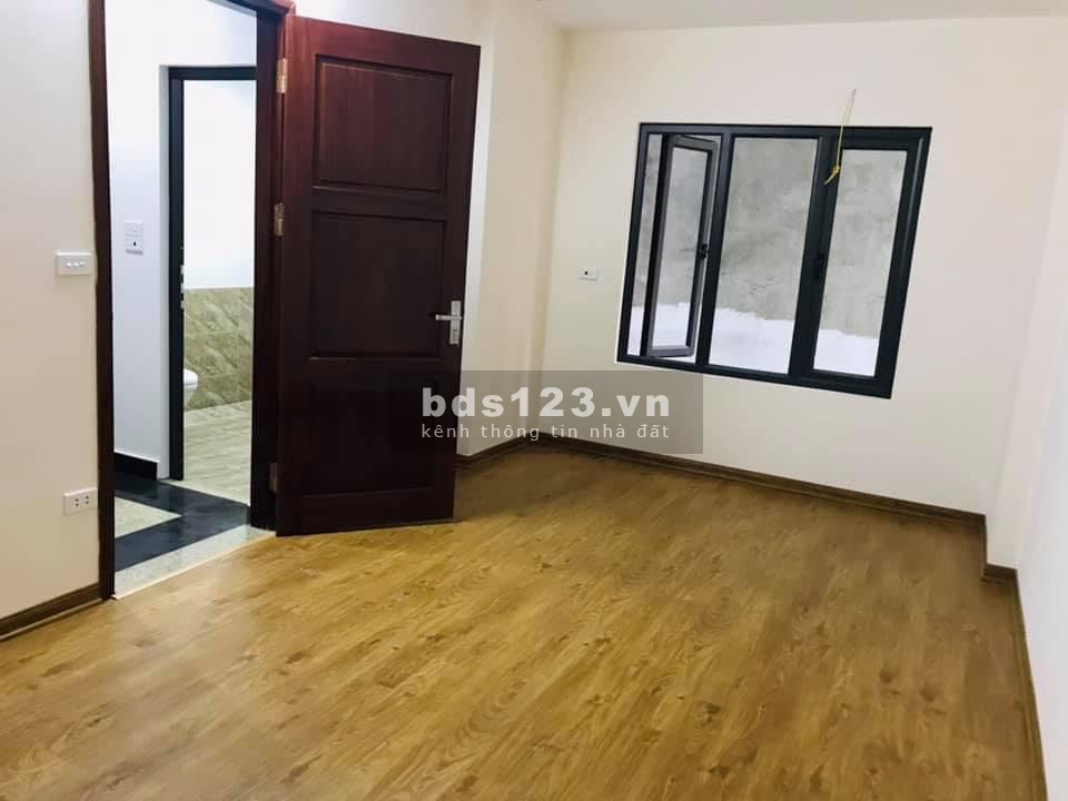 HOT! Siêu phẩm Đường Láng, lô góc, ba gác, DT 61m2, 5T, giá 7.65 tỷ