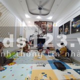 Bán gấp nhà đường Bưởi - Ba Đình diện 35m² x 5 tầng nhỉnh giá chỉ 4 tỷ đồng