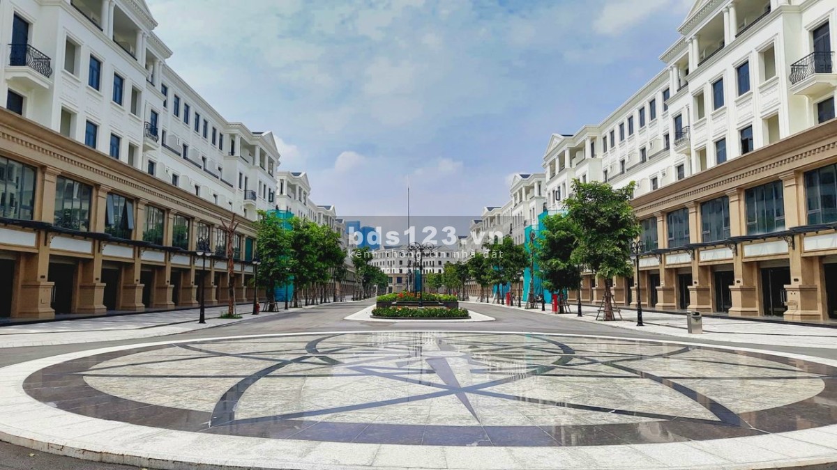 Chủ nhà gửi bán căn shop TMDV 2 mặt tiền giá RẺ nhất dự án Vinhomes Ocean Park Gia Lâm.