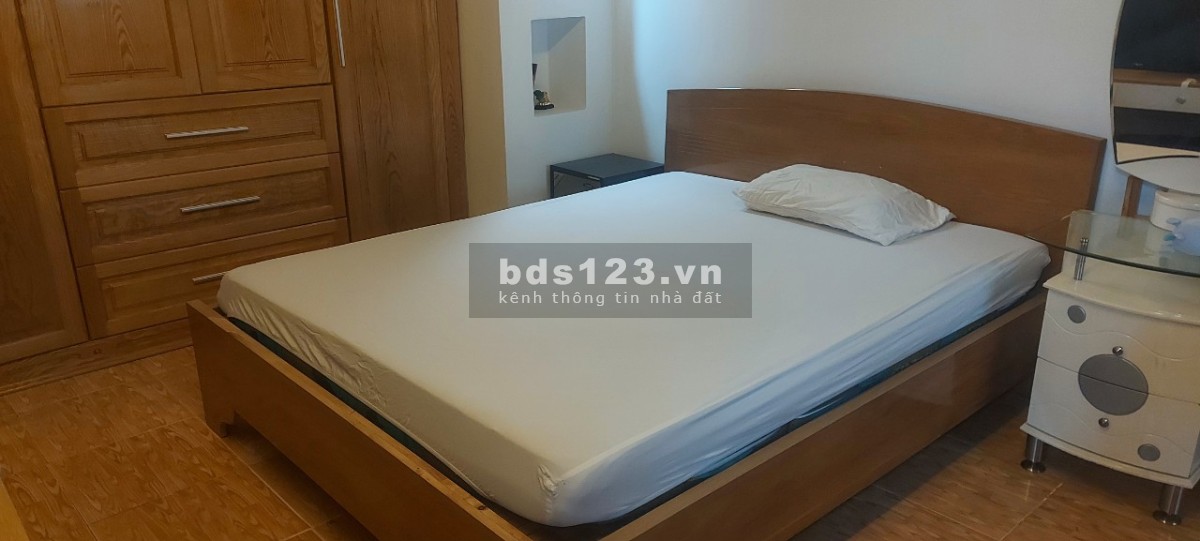Chính chủ cần bán căn hộ chung cư Lake Side liên hệ 0918835599