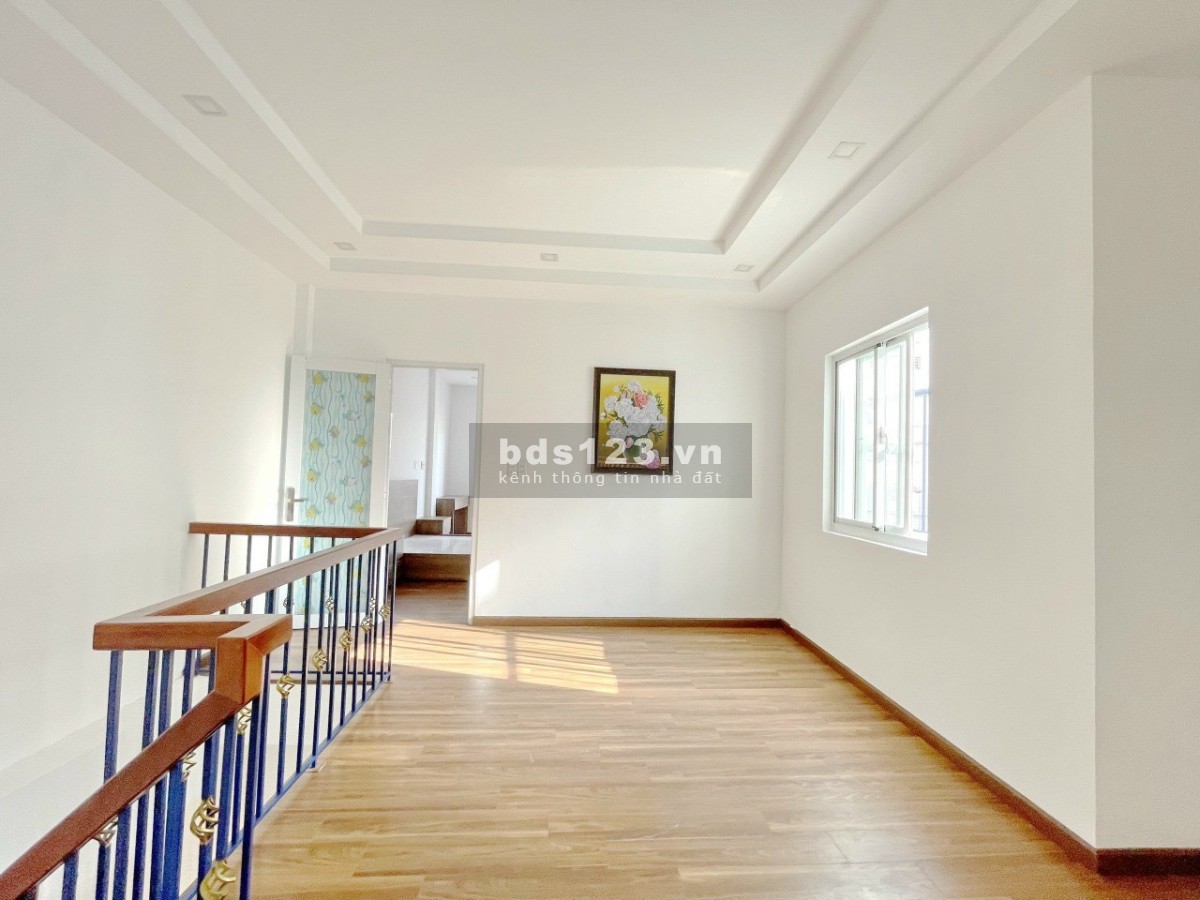 Nhà 1 lầu mới hoàn thiện hẻm Lê Văn Lương, p Tân Hưng, Quận 7