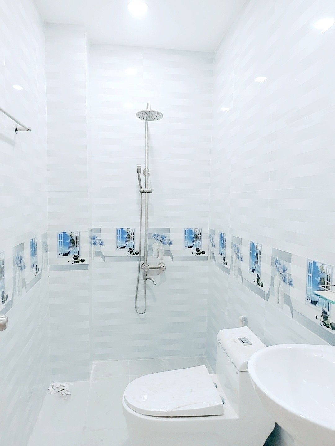 Gấp bán nhà CMT8 Quận 10 diện tích sử dụng 40m² giá chỉ nhỉnh 6 tỷ